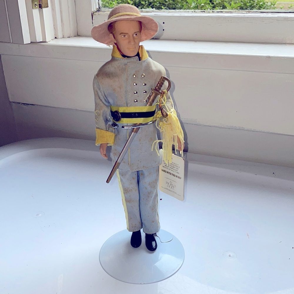 Vintage 1989 World Doll Gone‎ With The Wind Ashley Wilkes doll on stand